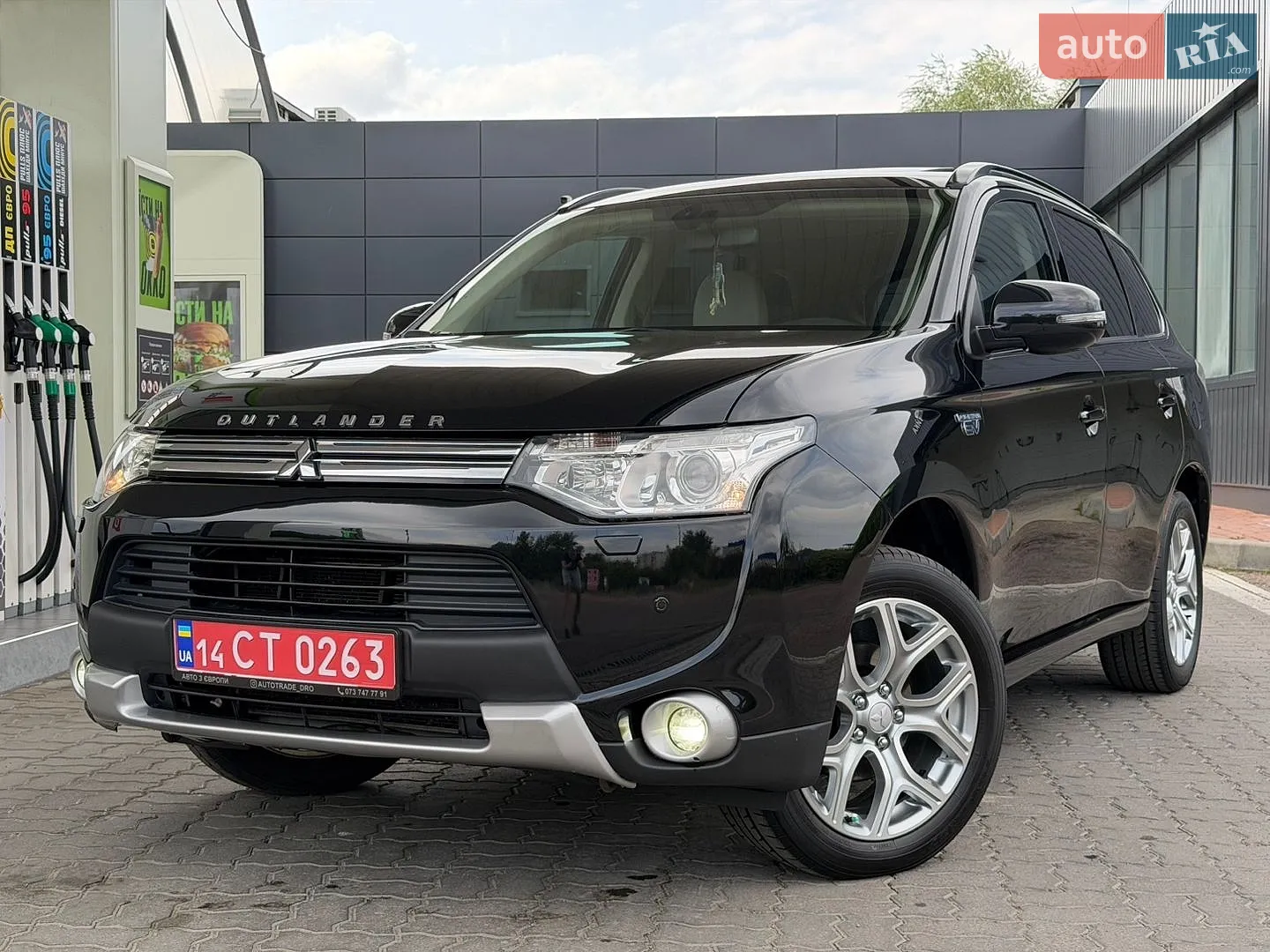 2014 Mitsubishi Outlander - мініатюра 27