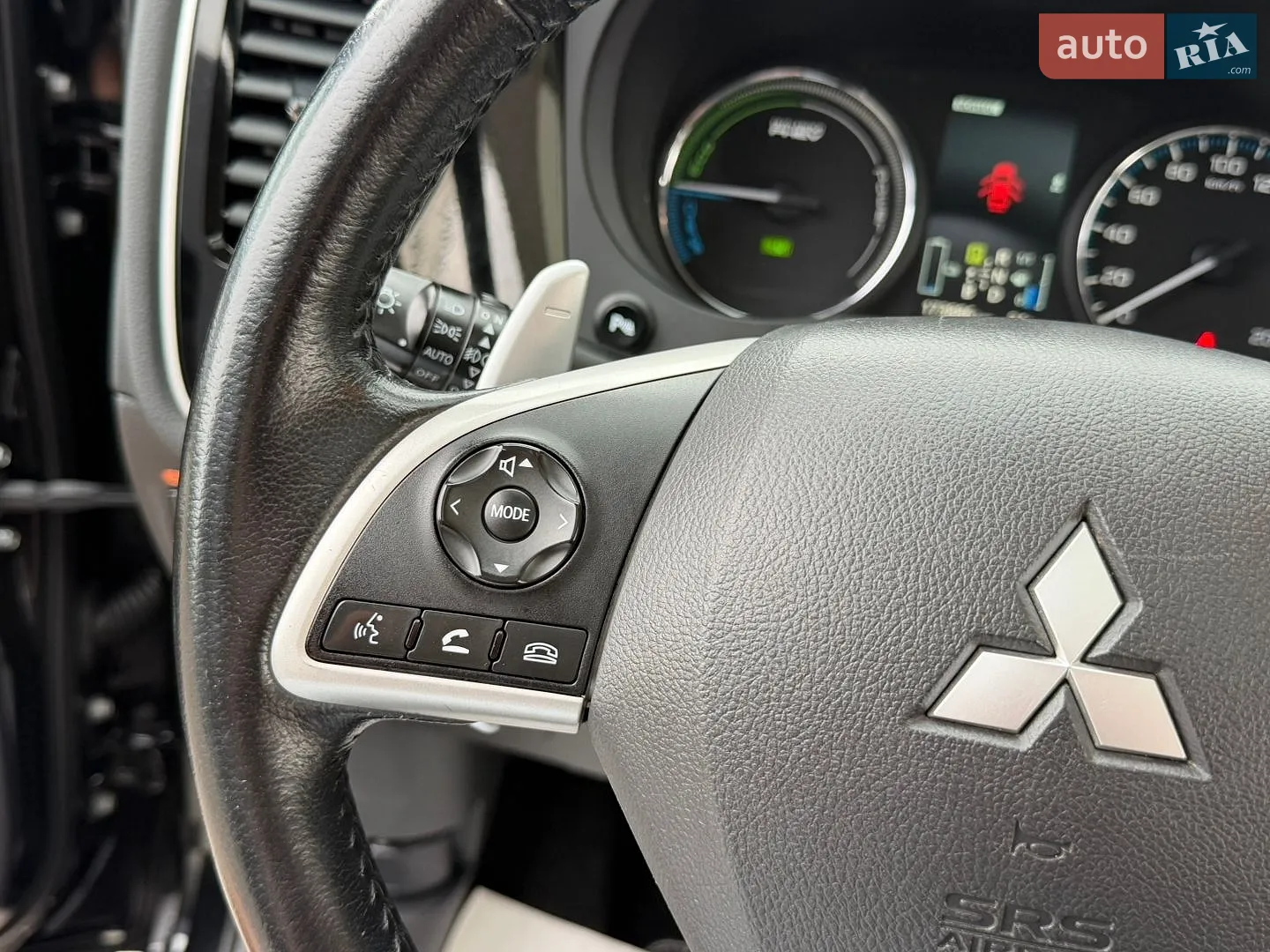 2014 Mitsubishi Outlander - мініатюра 89
