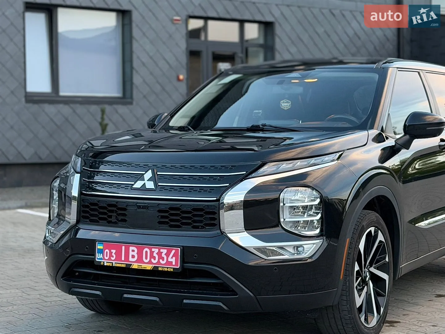 2022 Mitsubishi Outlander - мініатюра 6