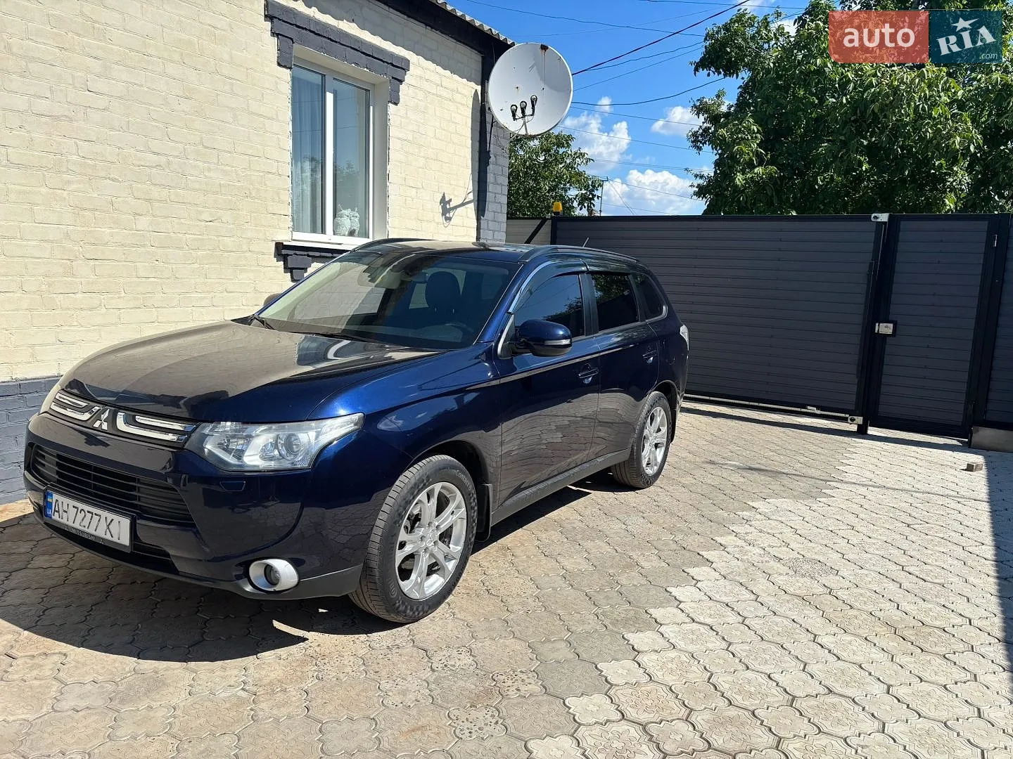 2012 Mitsubishi Outlander - мініатюра 3