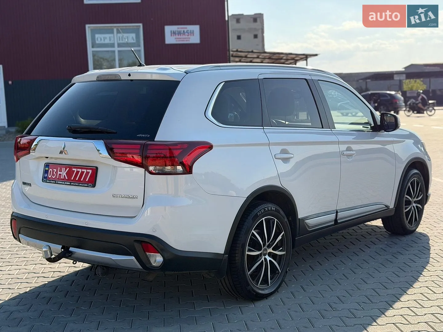 2016 Mitsubishi Outlander - мініатюра 6