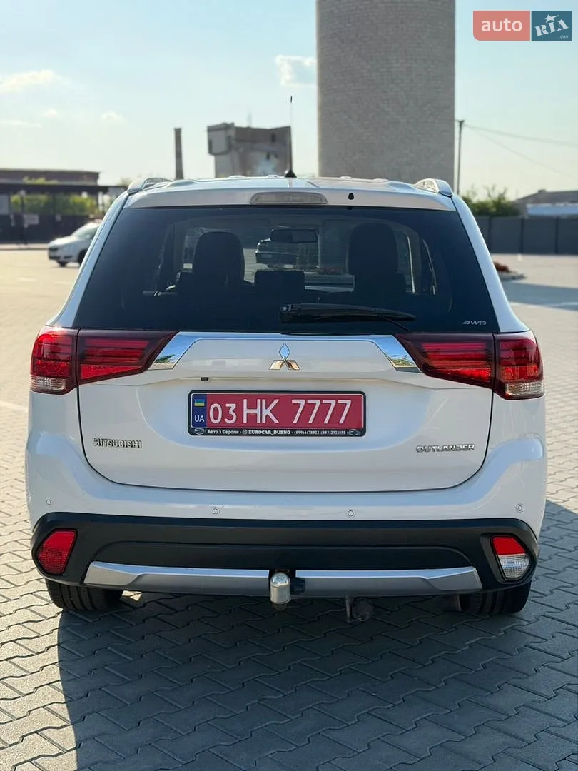 2016 Mitsubishi Outlander - мініатюра 7