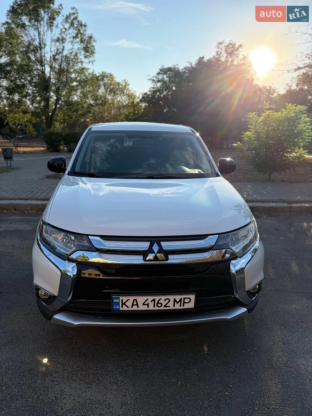 2017 Mitsubishi Outlander - мініатюра 8