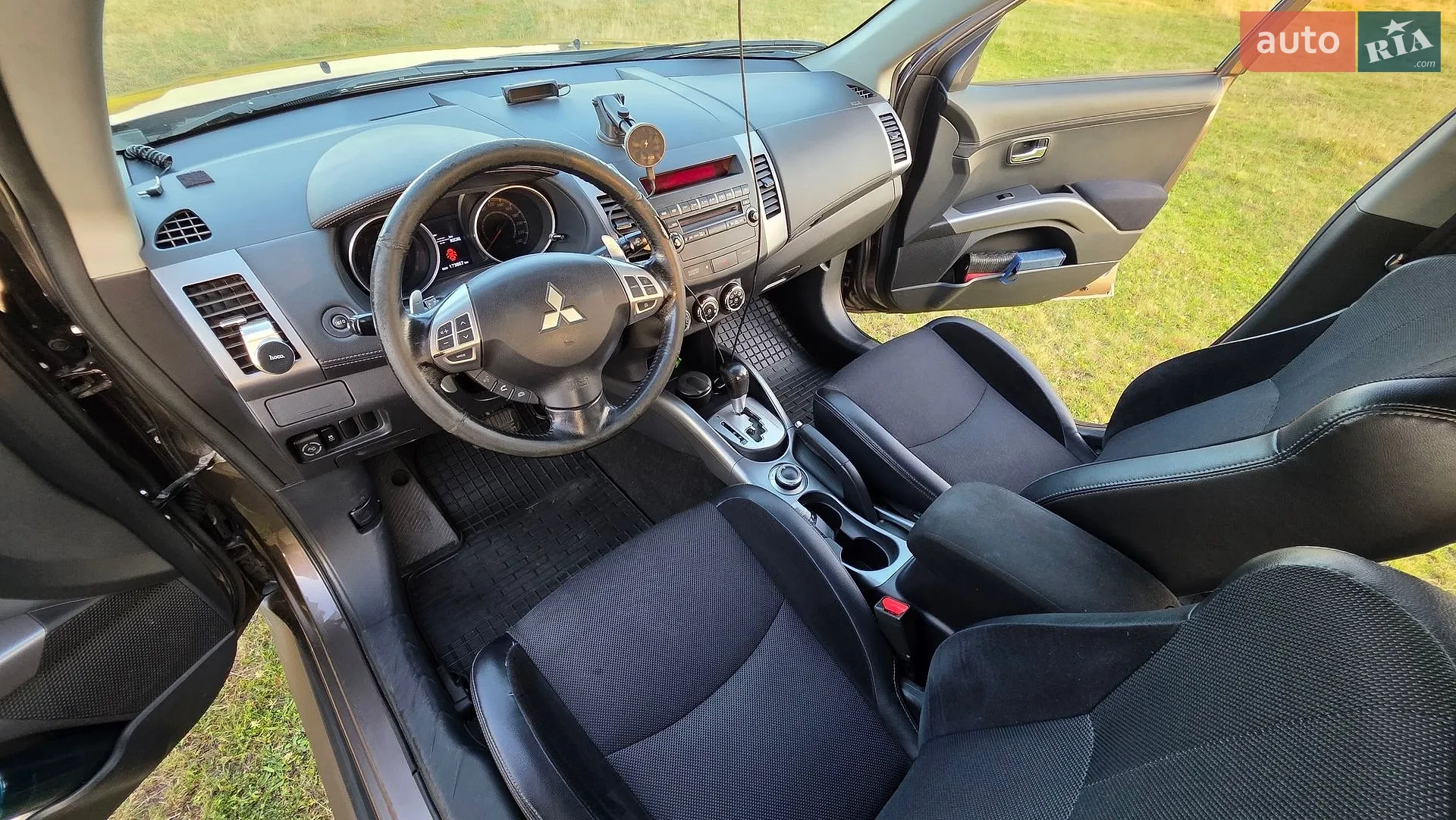 2011 Mitsubishi Outlander - мініатюра 24