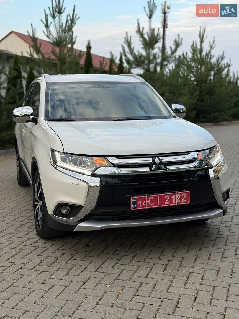 2016 Mitsubishi Outlander - мініатюра 7