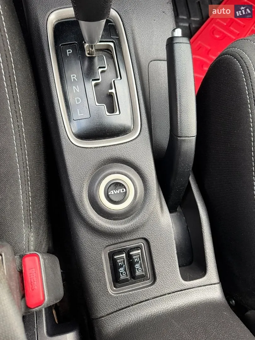 2016 Mitsubishi Outlander - мініатюра 26
