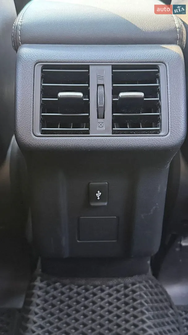 2017 Mitsubishi Outlander - мініатюра 18