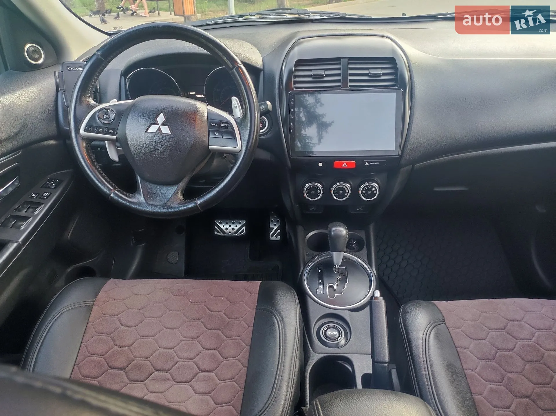 2015 Mitsubishi Outlander - мініатюра 15