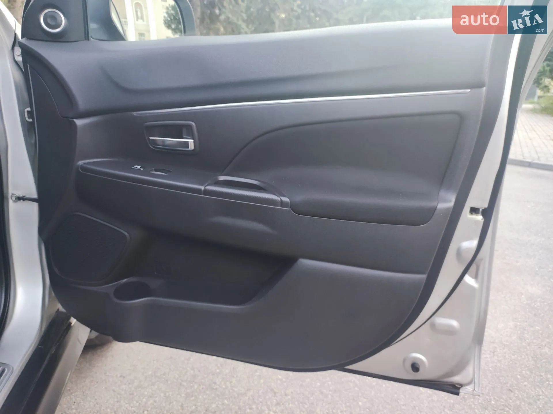 2015 Mitsubishi Outlander - мініатюра 18