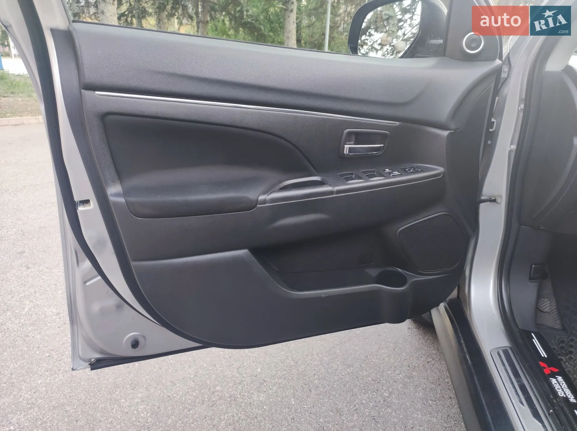 2015 Mitsubishi Outlander - мініатюра 20
