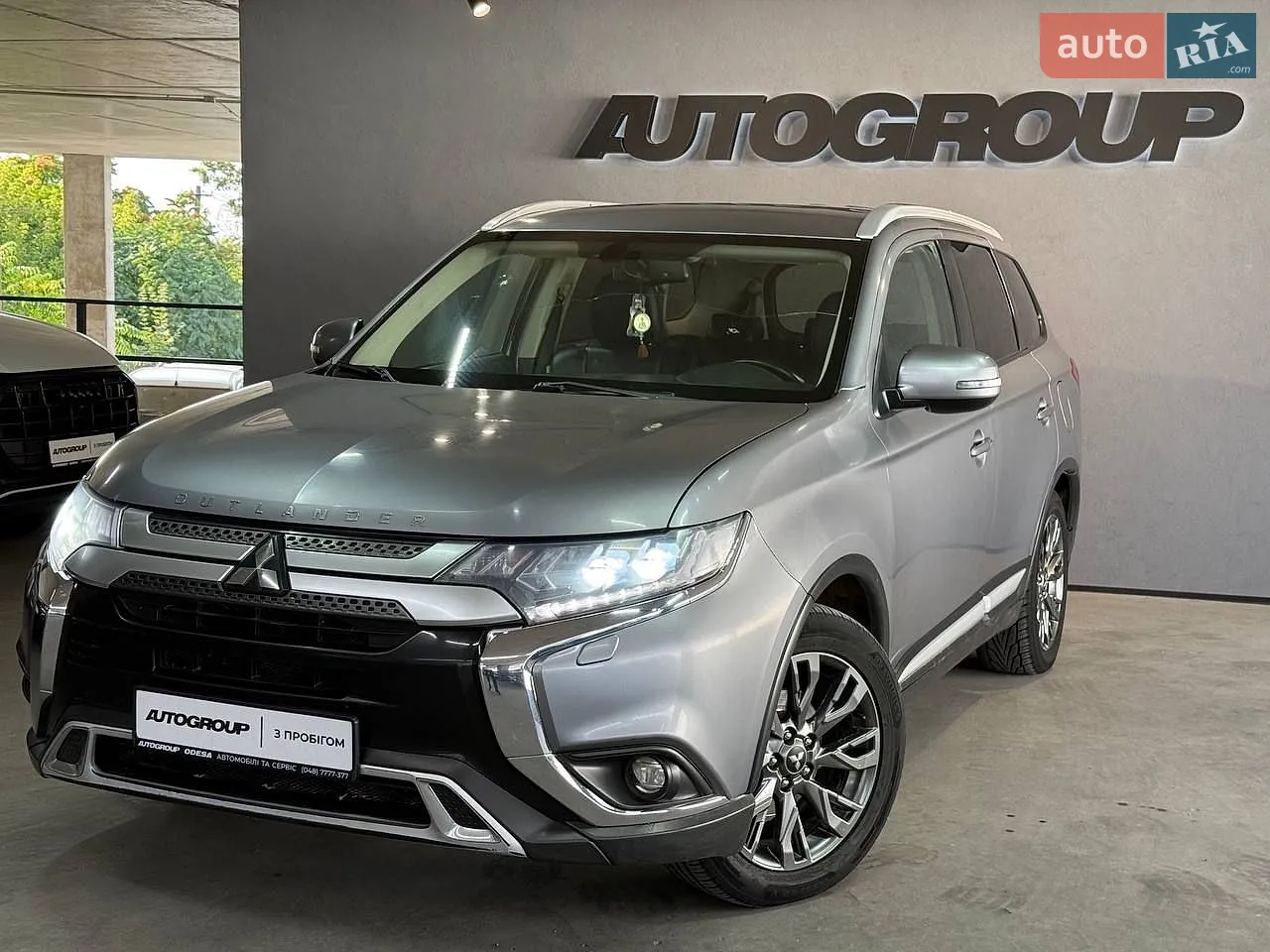 2021 Mitsubishi Outlander - мініатюра 4