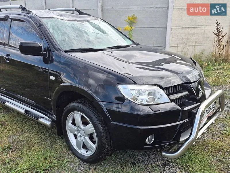 Mitsubishi Outlander 2006