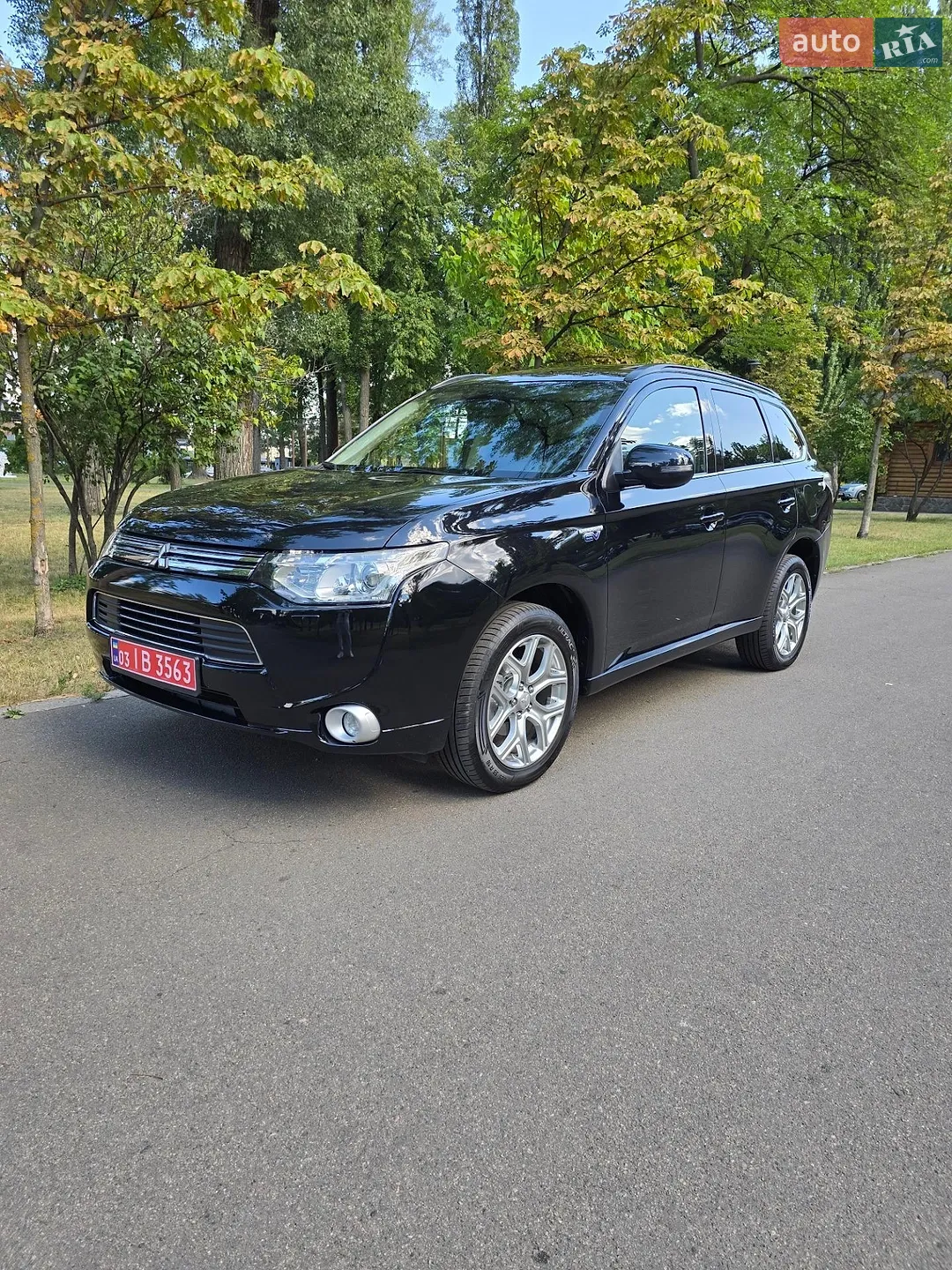 2014 Mitsubishi Outlander - мініатюра 4