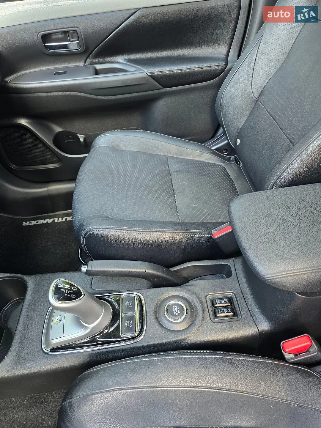 2014 Mitsubishi Outlander - мініатюра 33