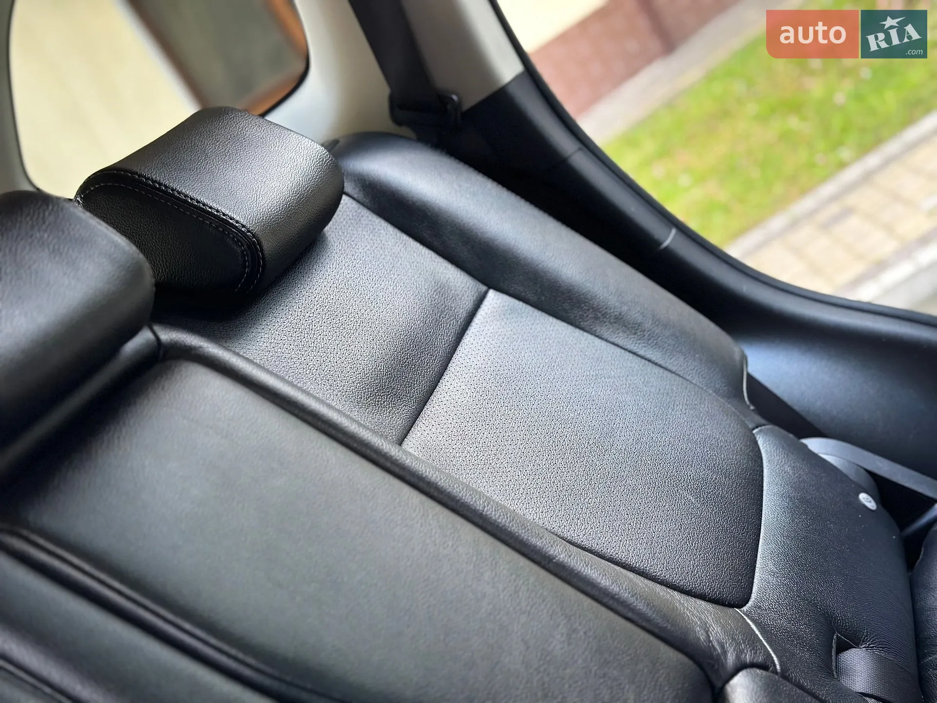 2014 Mitsubishi Outlander - мініатюра 66