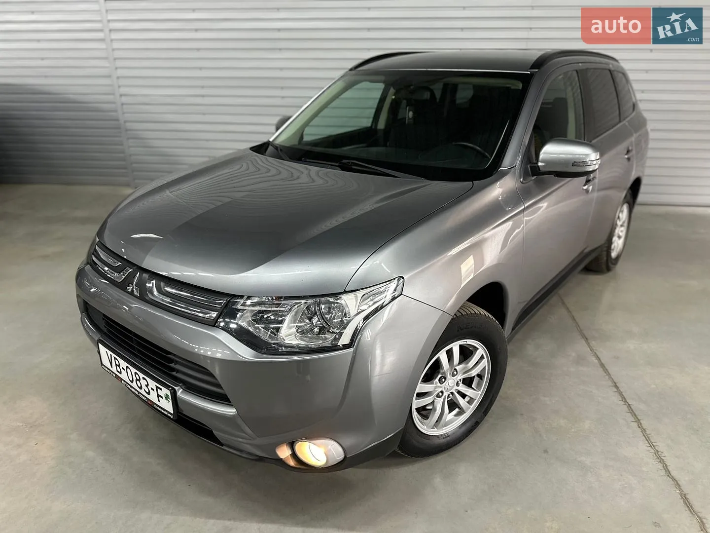 2012 Mitsubishi Outlander - мініатюра 16