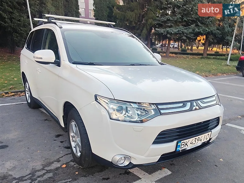 Mitsubishi Outlander