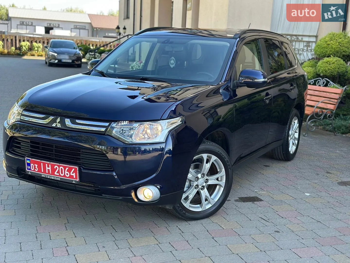 2014 Mitsubishi Outlander - мініатюра 141