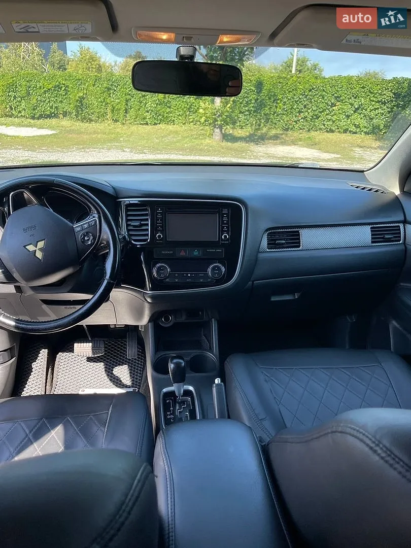 2015 Mitsubishi Outlander - мініатюра 8