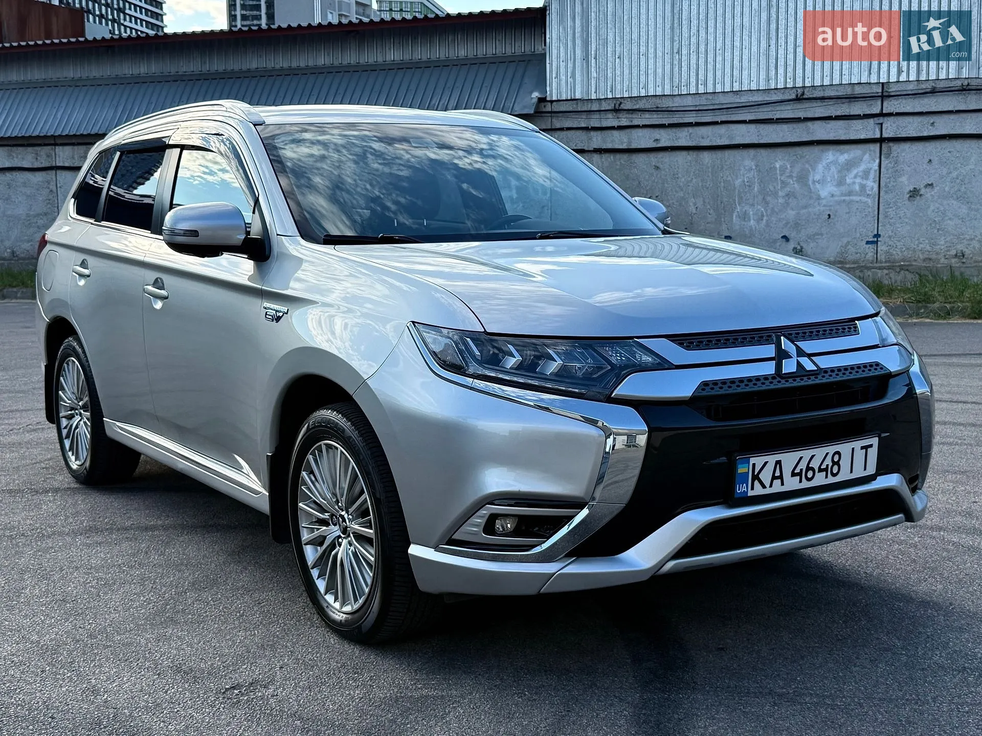 2020 Mitsubishi Outlander - мініатюра 4