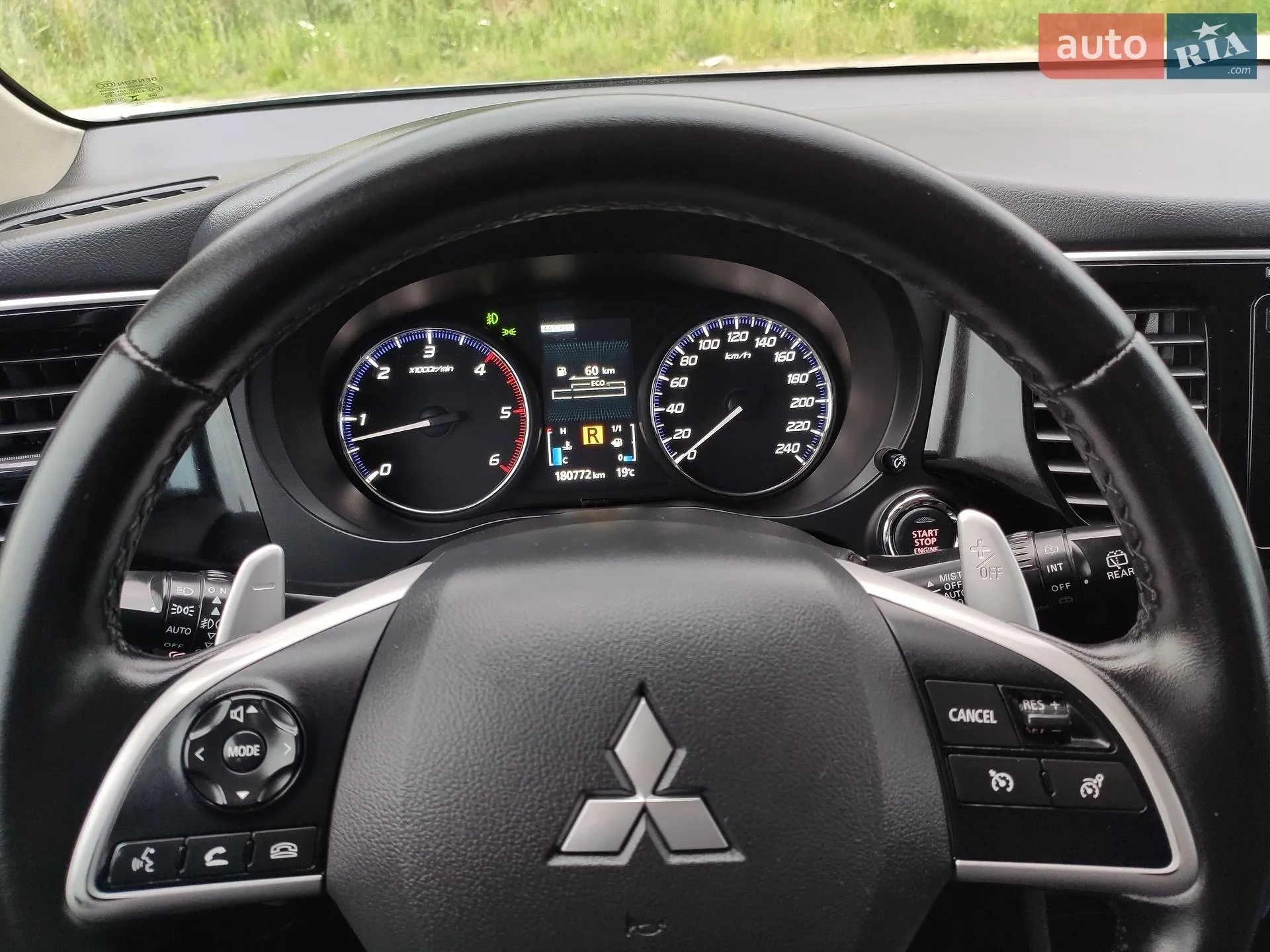 2015 Mitsubishi Outlander - мініатюра 11