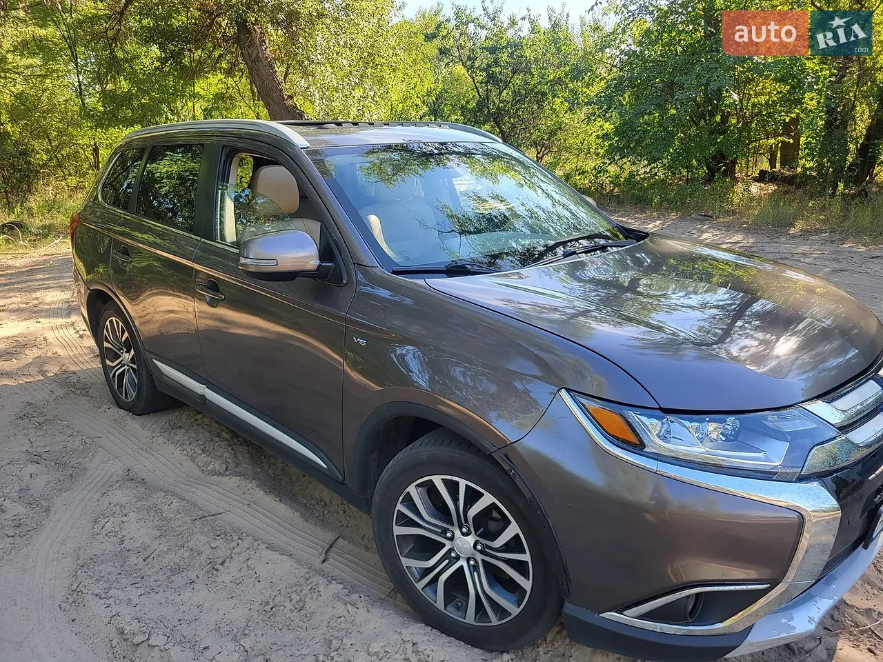 2015 Mitsubishi Outlander - мініатюра 11