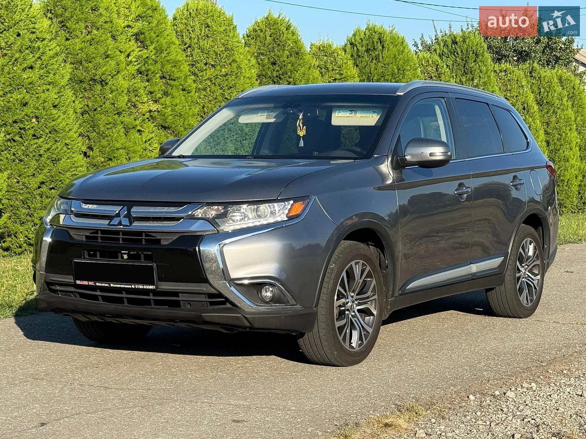 2017 Mitsubishi Outlander - мініатюра 2