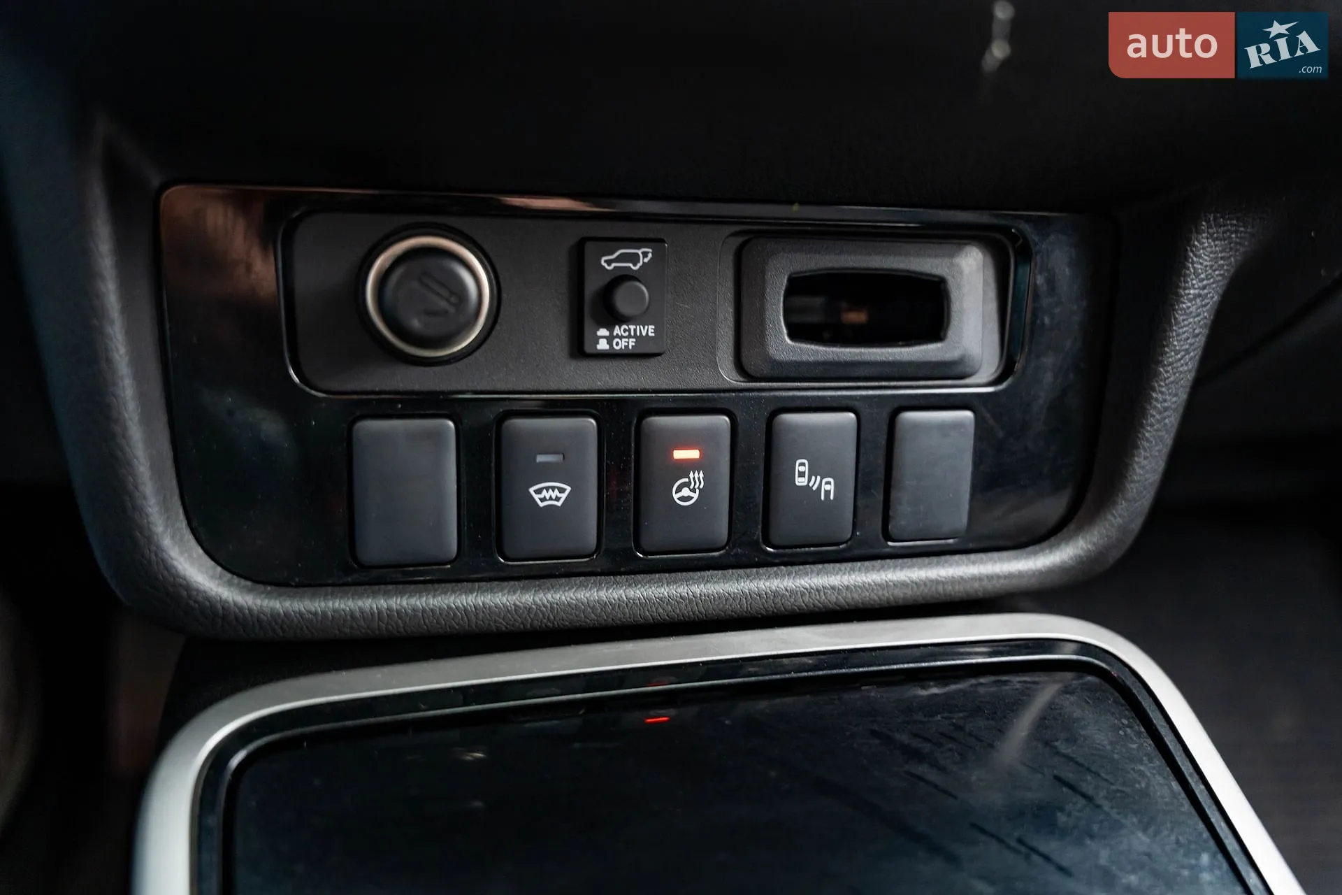 2017 Mitsubishi Outlander - мініатюра 22