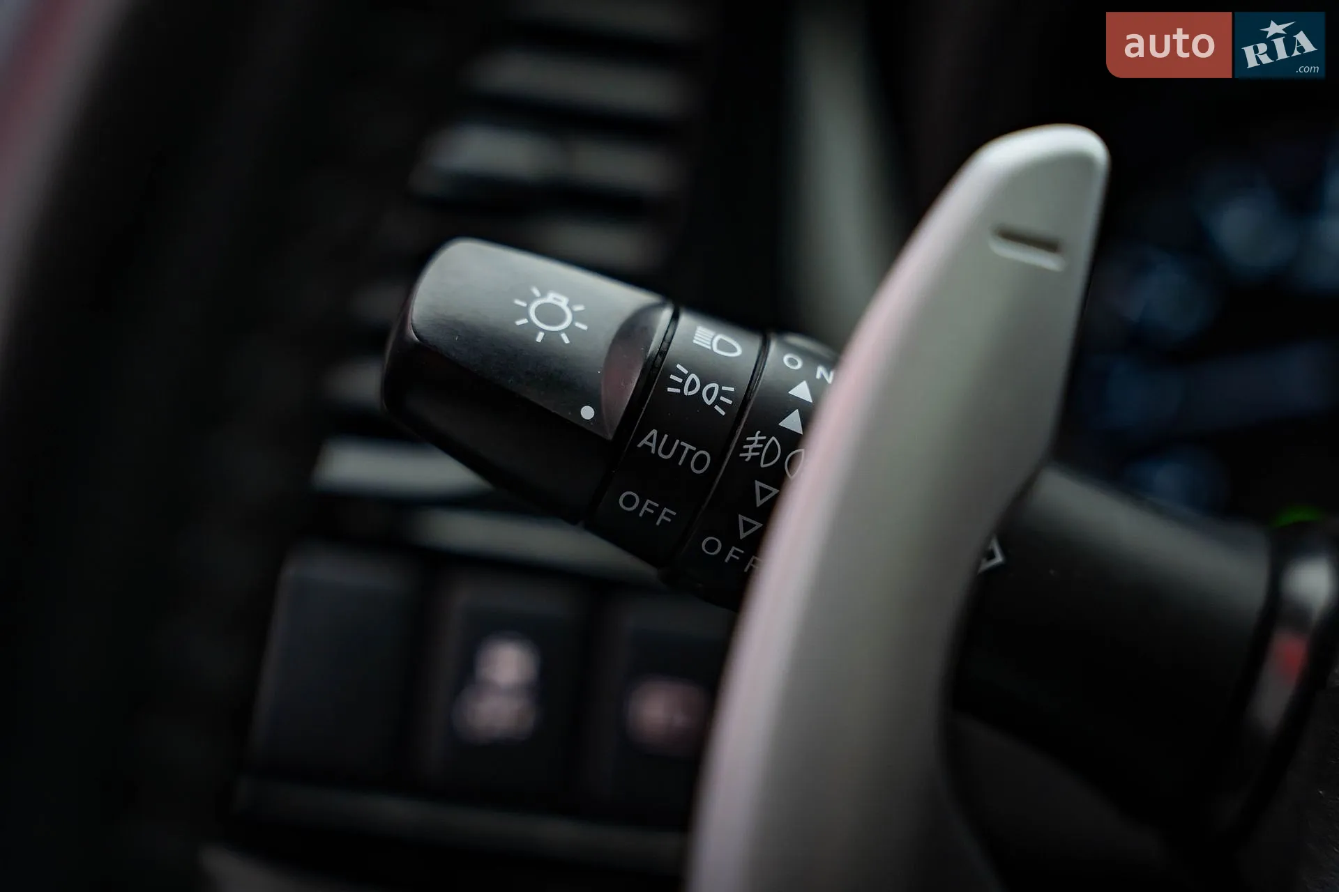 2017 Mitsubishi Outlander - мініатюра 17