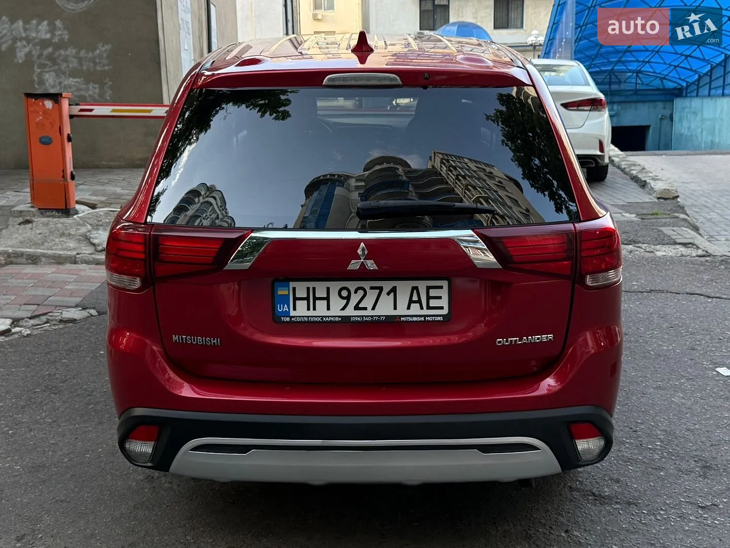 2017 Mitsubishi Outlander - мініатюра 8