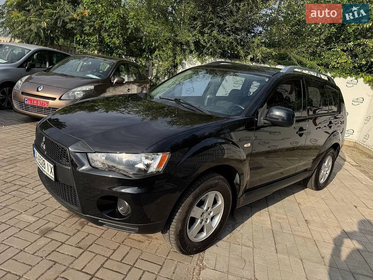 2010 Mitsubishi Outlander - мініатюра 15