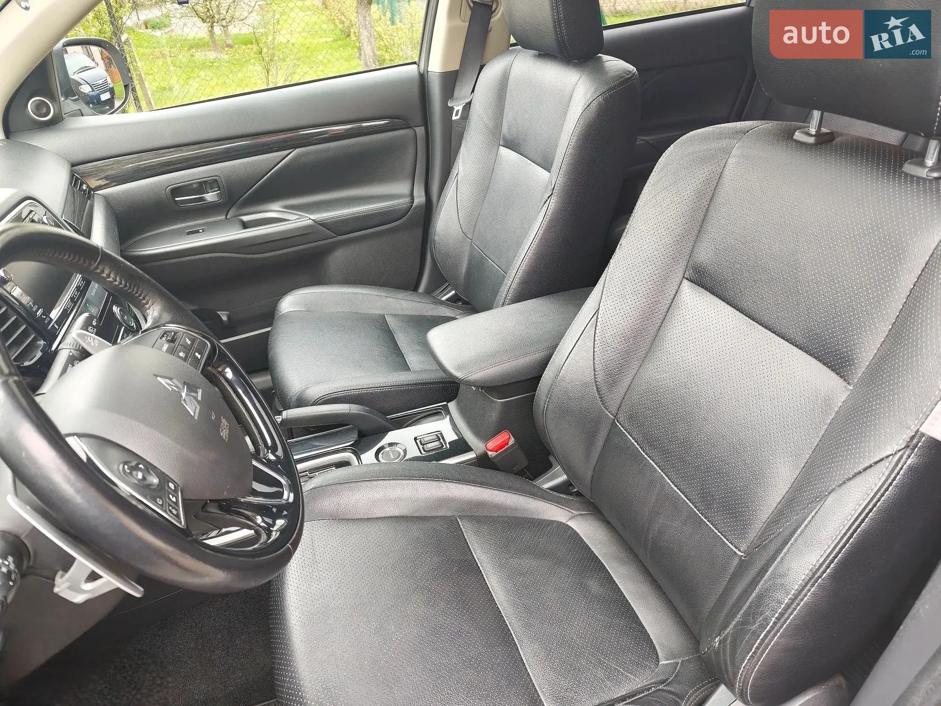 2016 Mitsubishi Outlander - мініатюра 9
