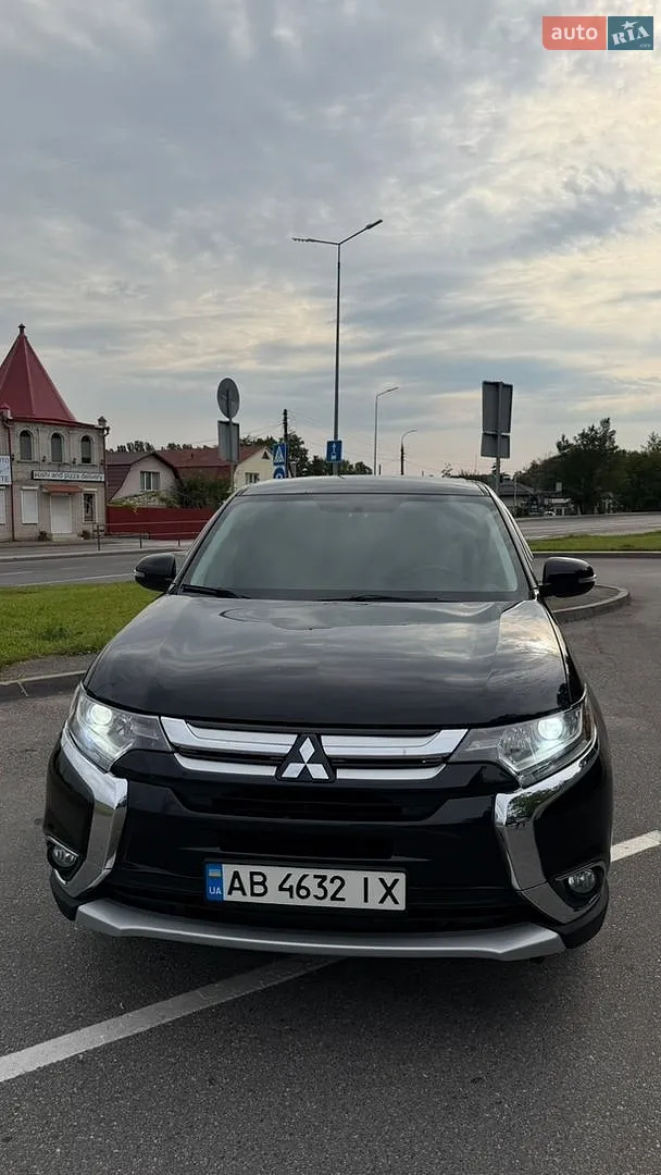 2015 Mitsubishi Outlander - мініатюра 4