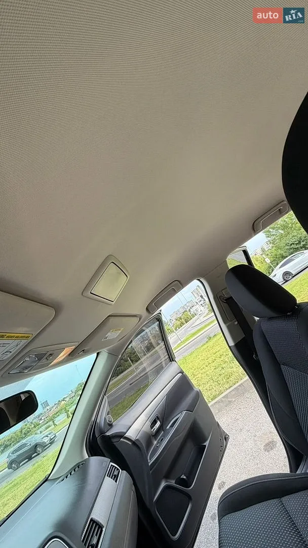 2015 Mitsubishi Outlander - мініатюра 47