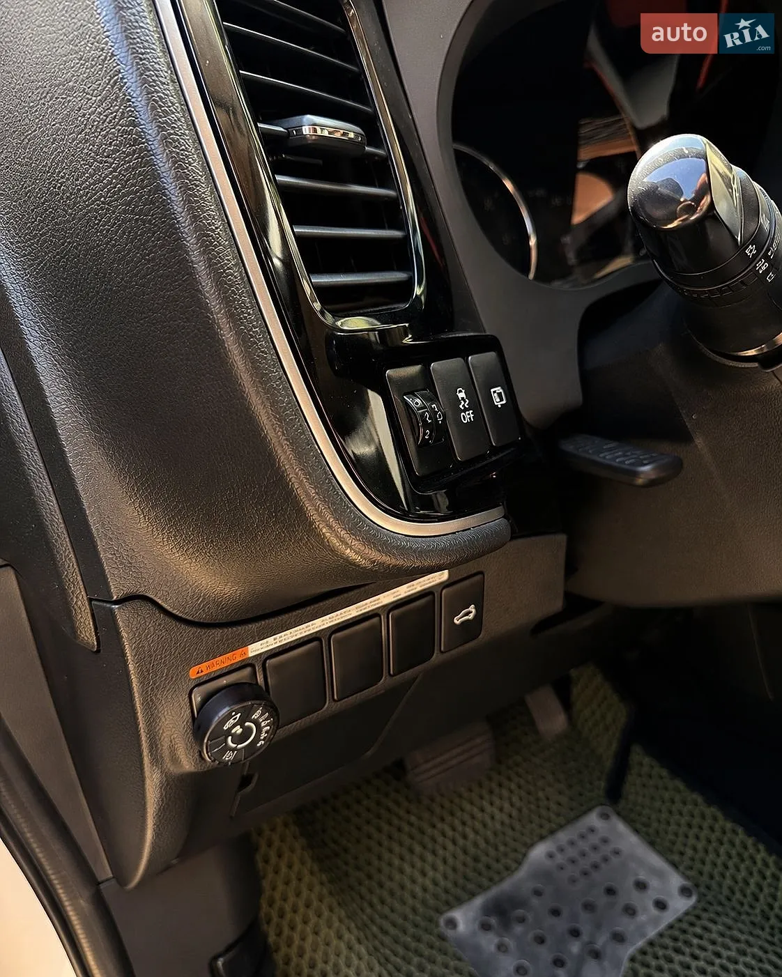 2016 Mitsubishi Outlander - мініатюра 6