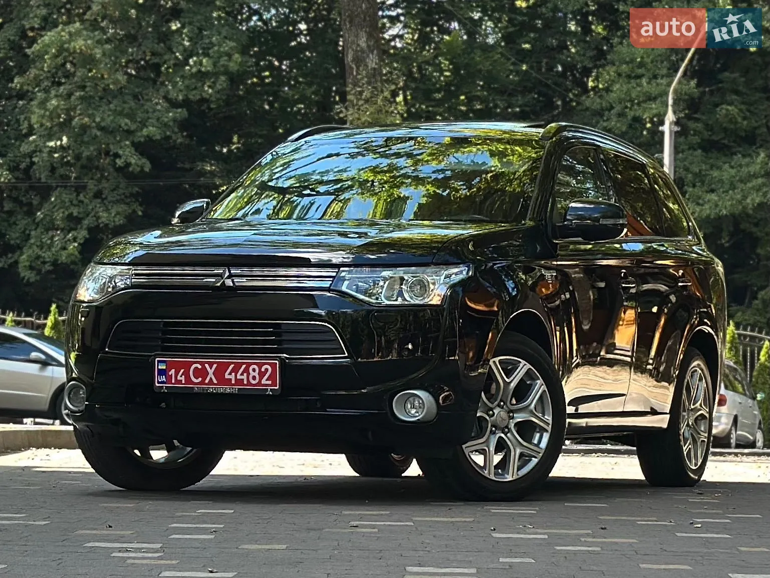 2015 Mitsubishi Outlander - мініатюра 15