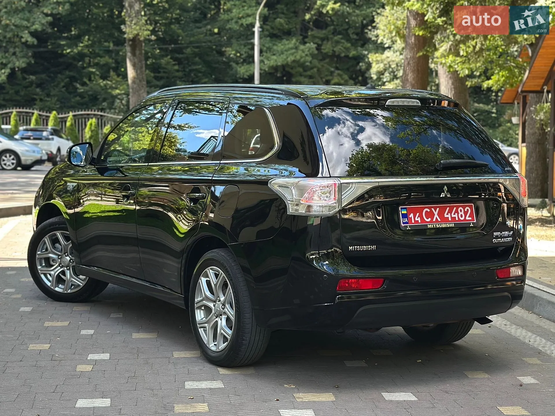 2015 Mitsubishi Outlander - мініатюра 32