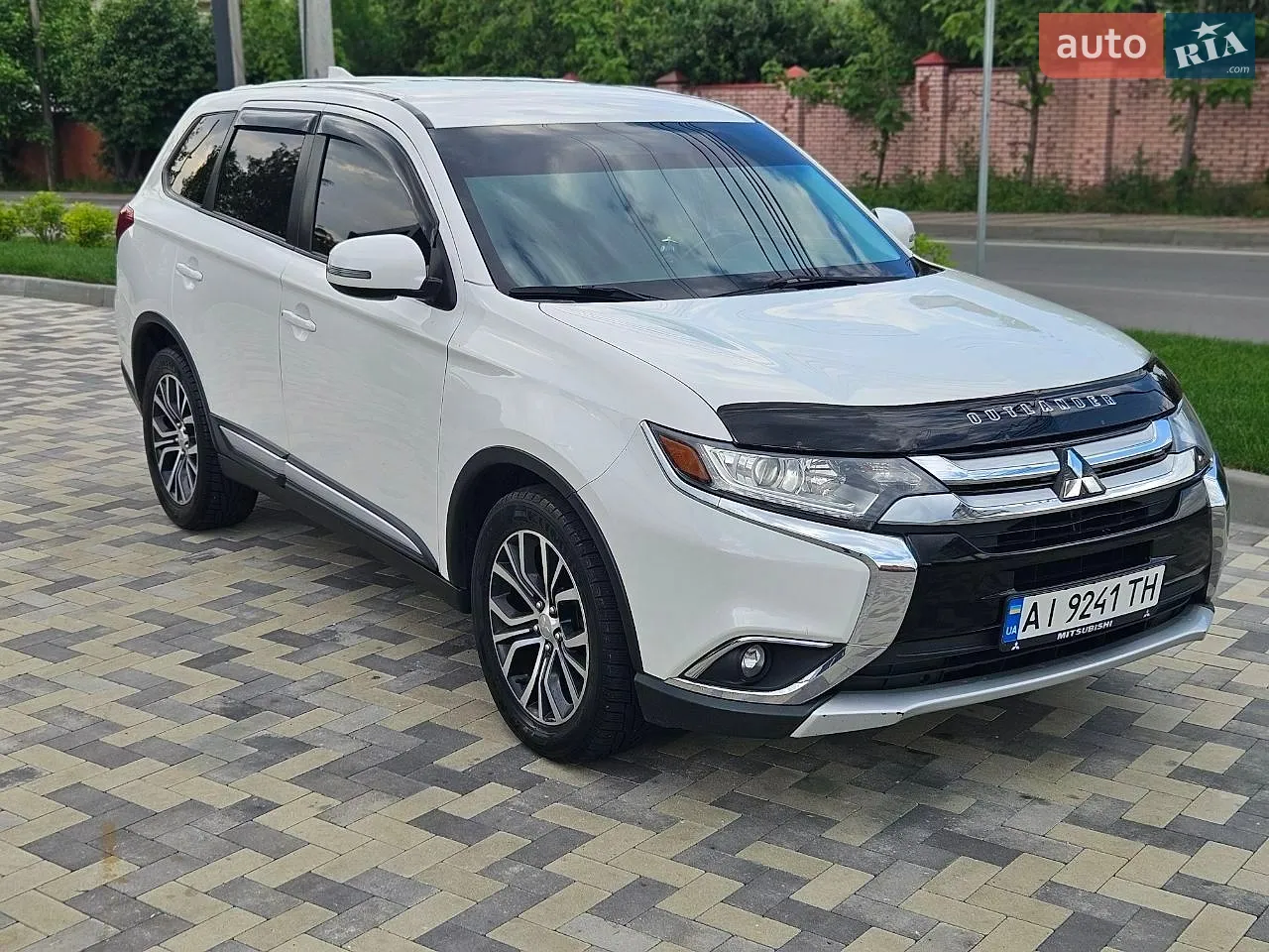 2018 Mitsubishi Outlander - мініатюра 2