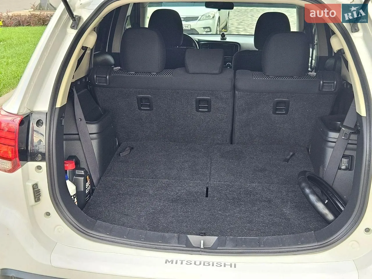 2018 Mitsubishi Outlander - мініатюра 13