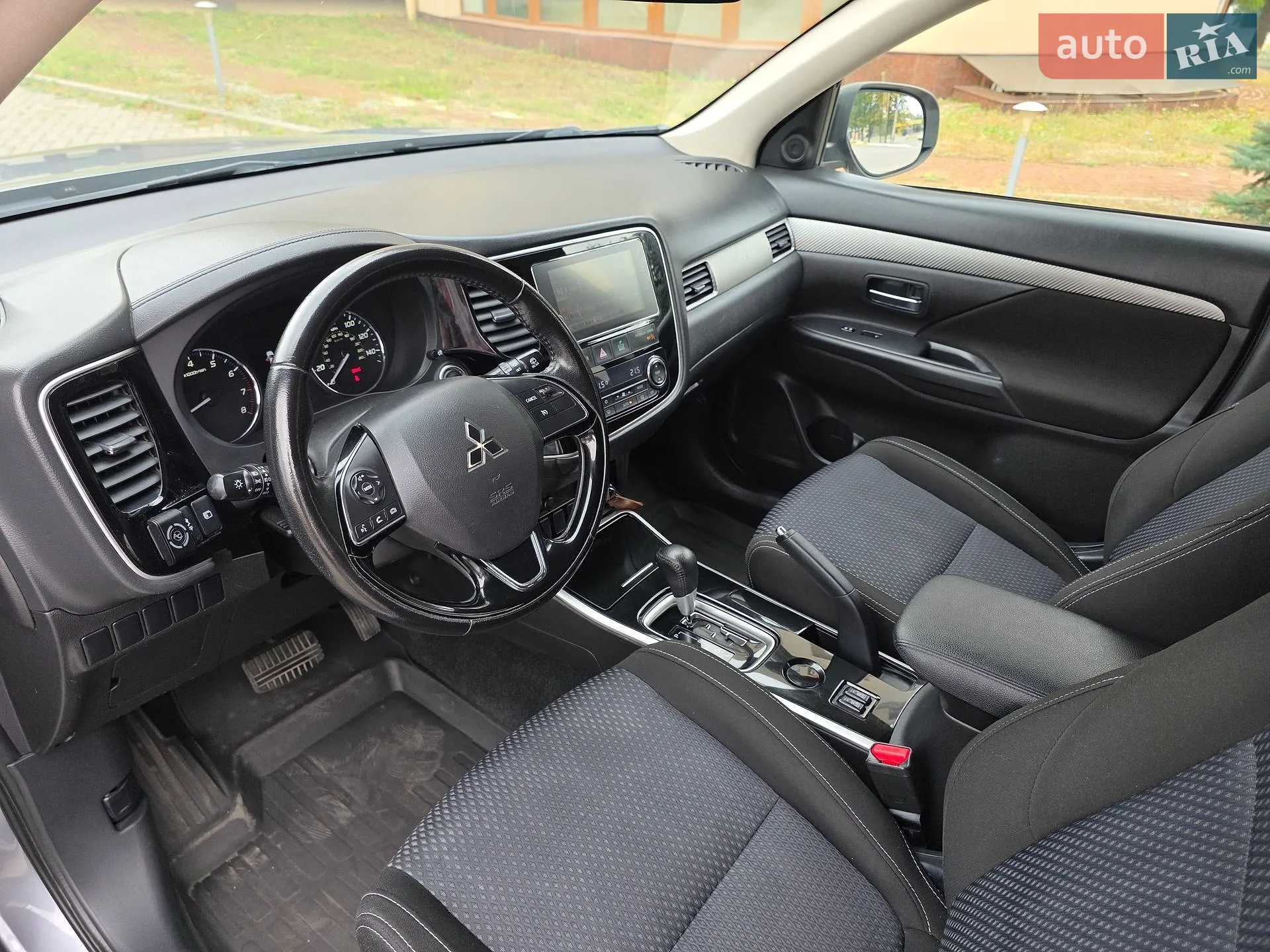 2017 Mitsubishi Outlander - мініатюра 7