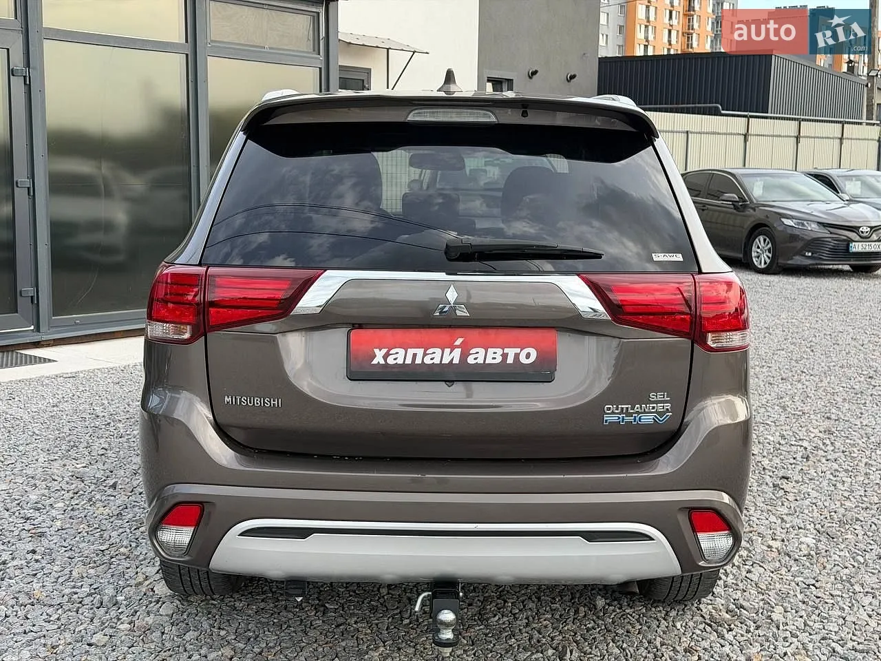 2019 Mitsubishi Outlander - мініатюра 6