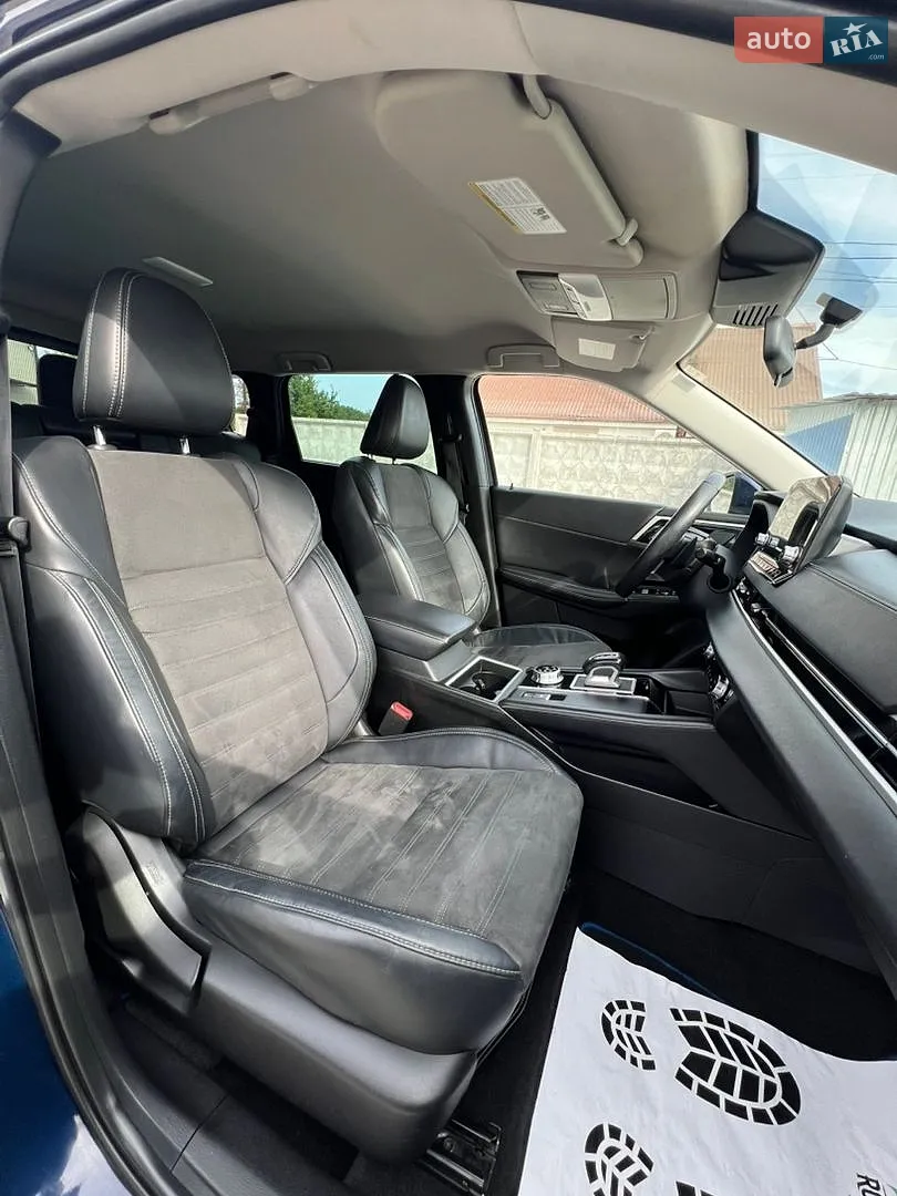 2022 Mitsubishi Outlander - мініатюра 31