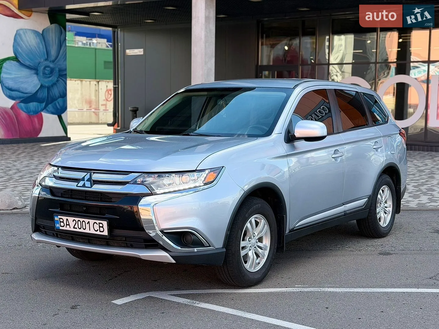2015 Mitsubishi Outlander - мініатюра 2