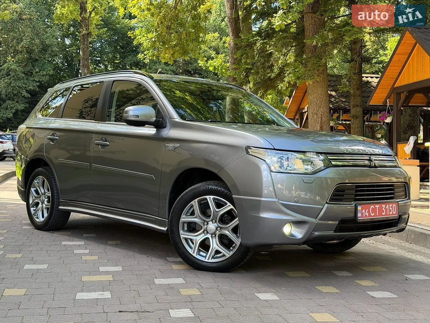 2014 Mitsubishi Outlander - мініатюра 4