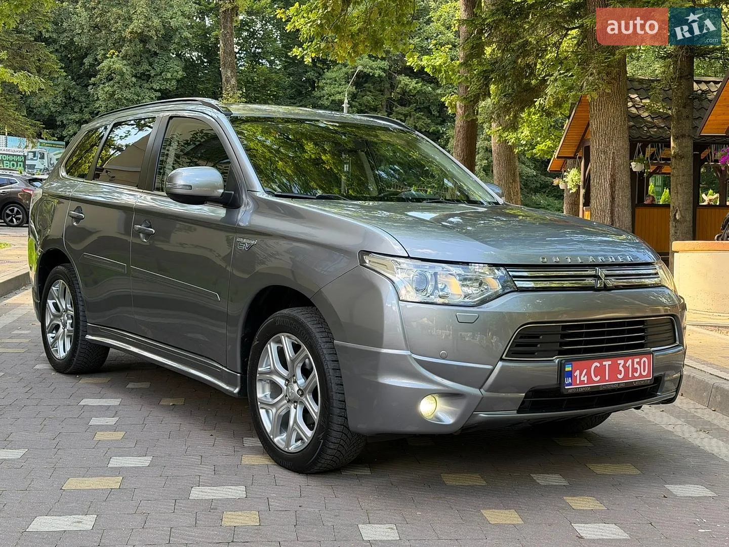 2014 Mitsubishi Outlander - мініатюра 21