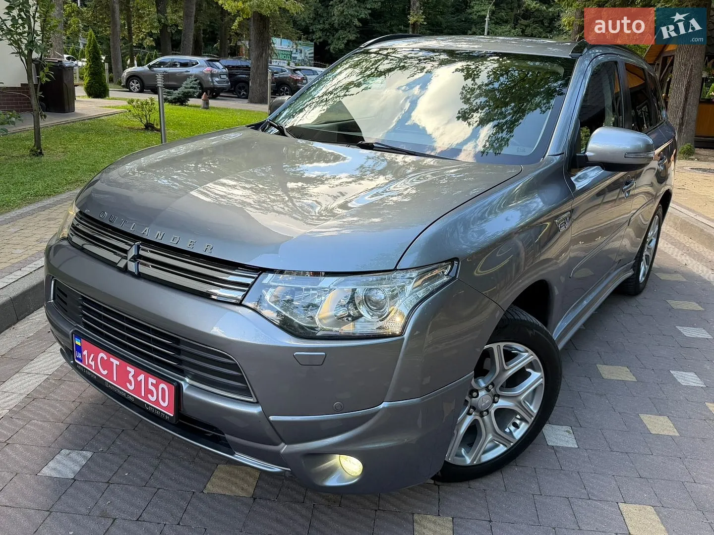 2014 Mitsubishi Outlander - мініатюра 27