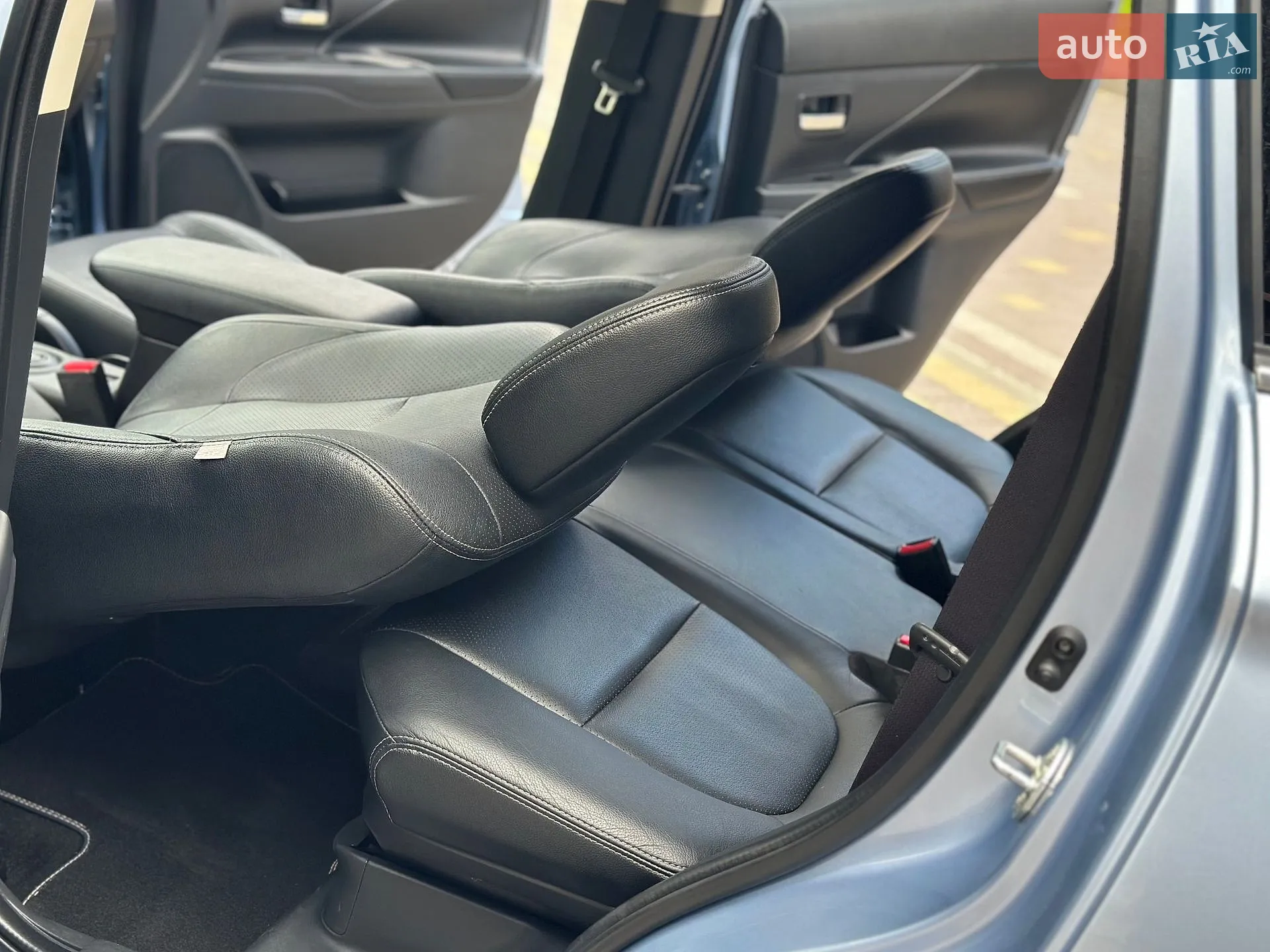 2015 Mitsubishi Outlander - мініатюра 91