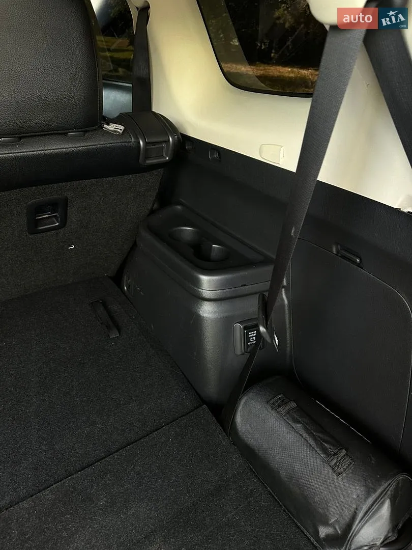 2018 Mitsubishi Outlander - мініатюра 28