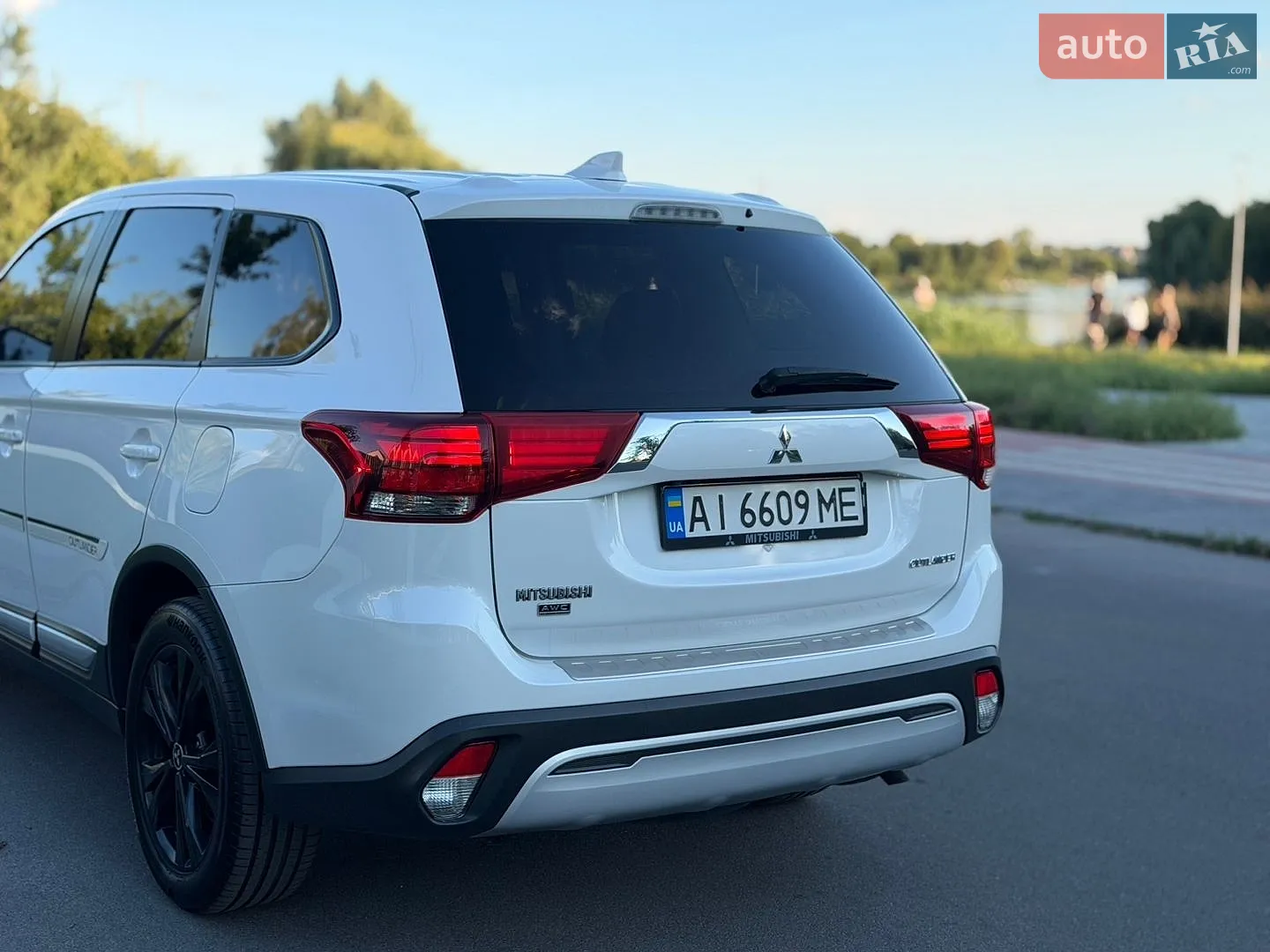 2019 Mitsubishi Outlander - мініатюра 7