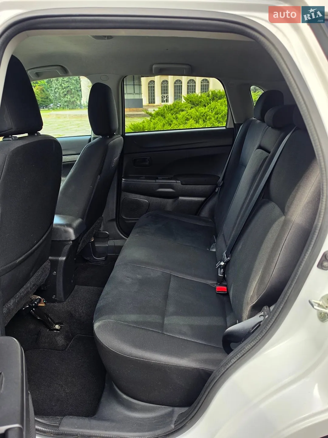 2015 Mitsubishi Outlander - мініатюра 24